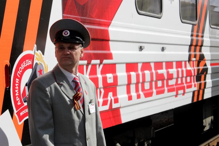 В едином порыве
